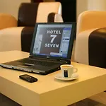 Hotel Seven 7 3*