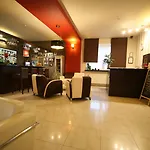 Seven 7 Hotel