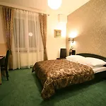 Hotel Seven 7