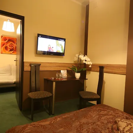 Hotel Seven 7
