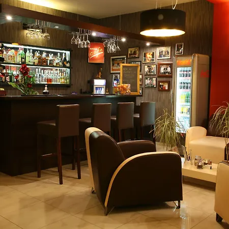 Seven 7 Hotel 3*