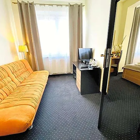 Hotel Seven 7 3*