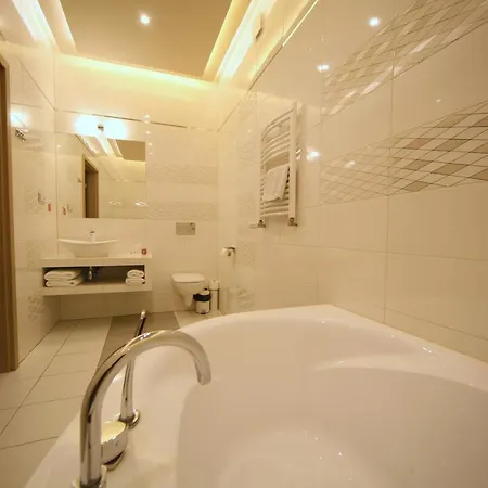 Seven 7 Hotel Kaliszki
